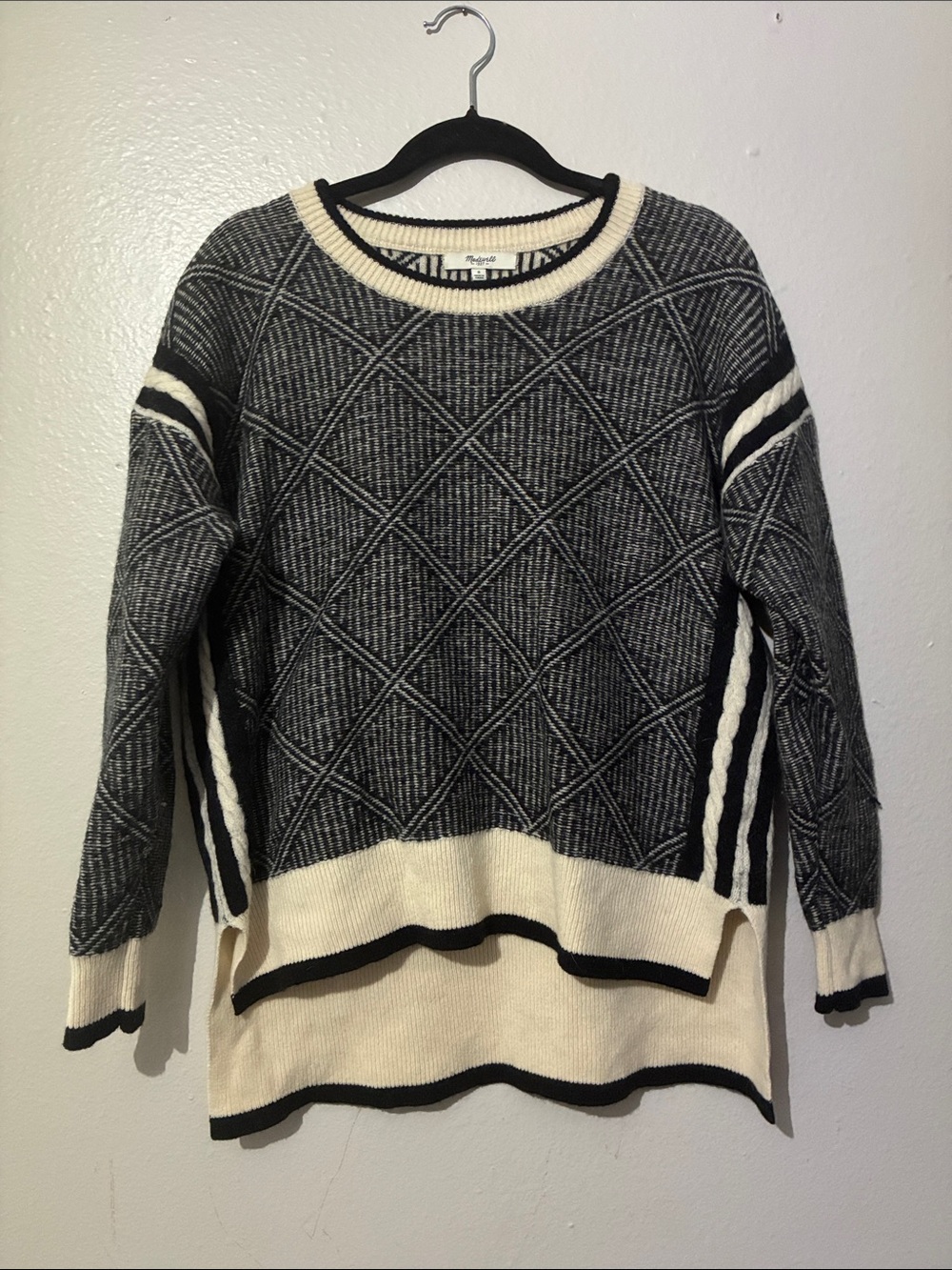 Madewell 100% Merino Wool Argyle Diamond Flip Sweater - Picture 2 of 9
